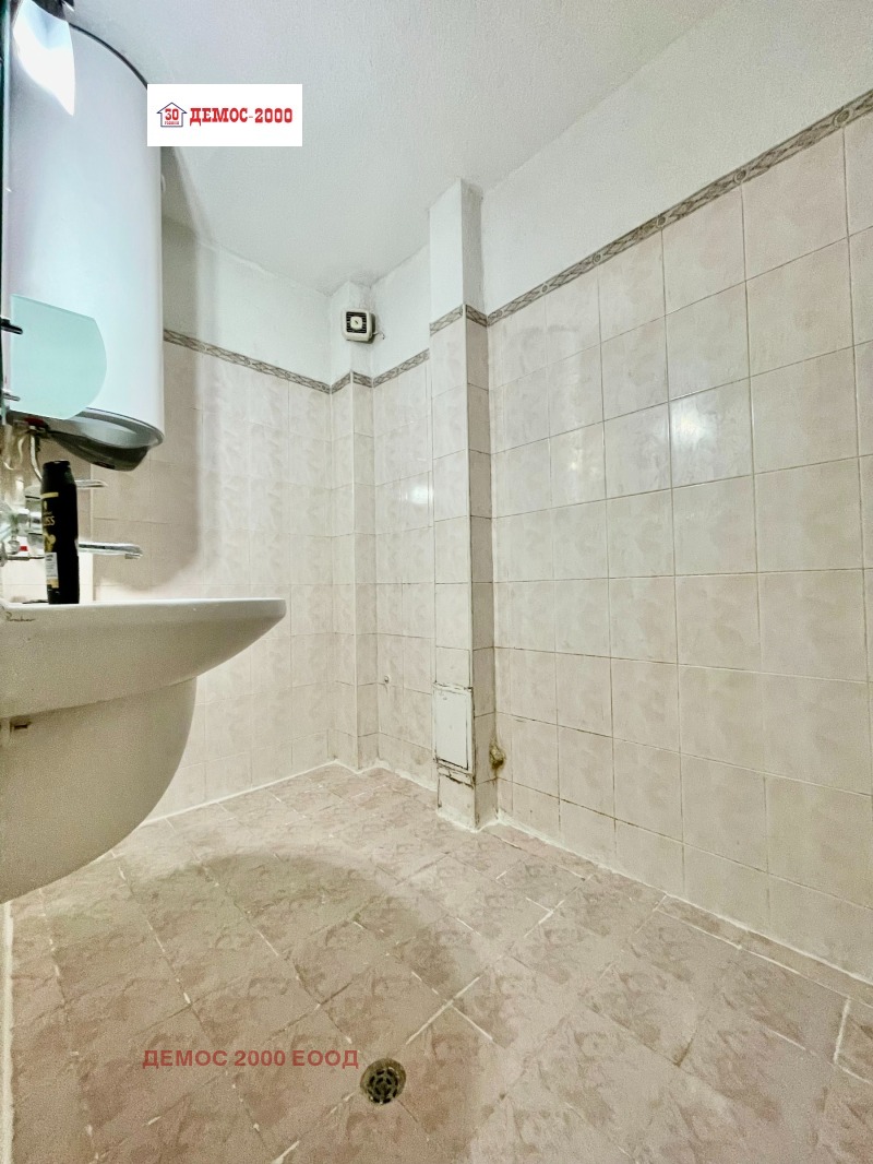 Дава под наем 3-СТАЕН, гр. Варна, Лятно кино Тракия, снимка 15 - Апартаменти - 52475487