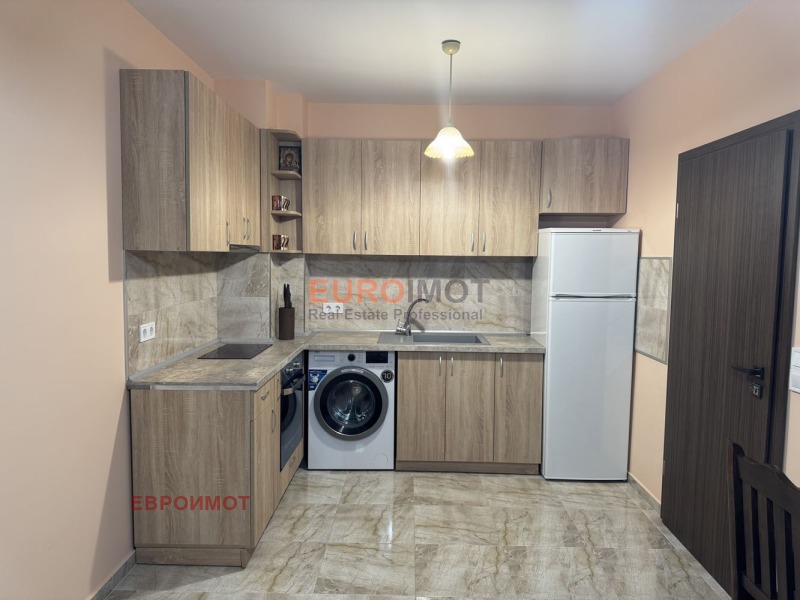 K pronájmu  1 ložnice Sofia , Slatina , 62 m2 | 72006883 - obraz [3]