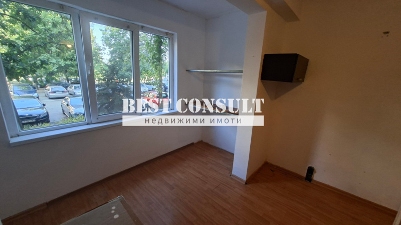 Vuokrattavana  1 makuuhuone Ruse , Tšarodejka - Jug , 65 neliömetriä | 59648461 - kuva [2]
