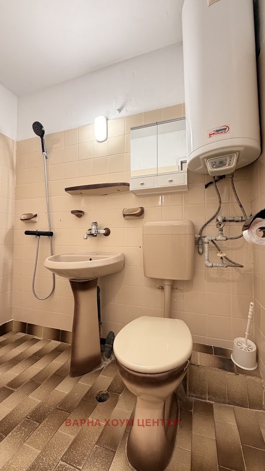 Дава под наем 3-СТАЕН, гр. Варна, Цветен квартал, снимка 9 - Апартаменти - 53942942