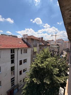 ���� ��� ���� 3-����� | Imot.bg � ����� ������ 12