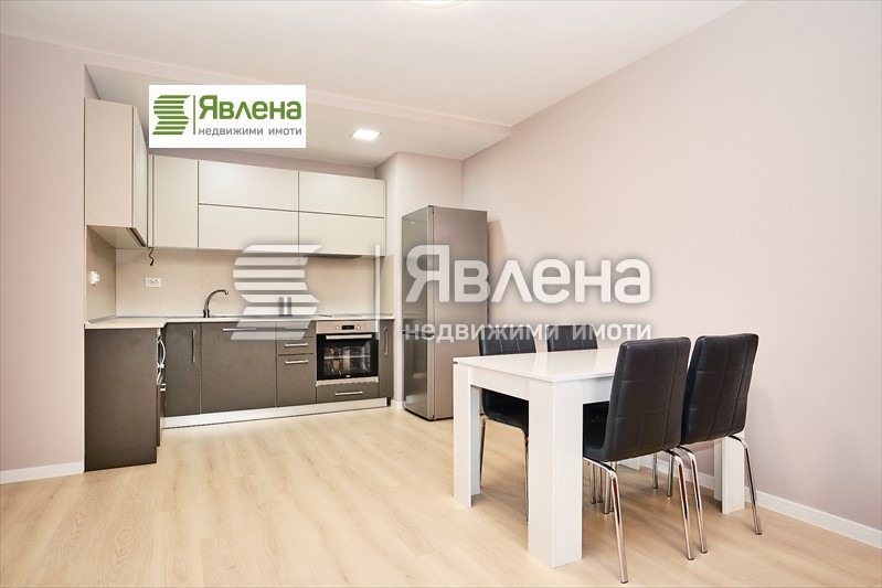 Para alugar  1 quarto Sofia , Centar , 67 m² | 81242184