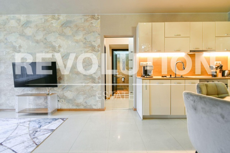Do wynajęcia  1 sypialnia Sofia , Chladilnika , 65 mkw | 50607594 - obraz [3]