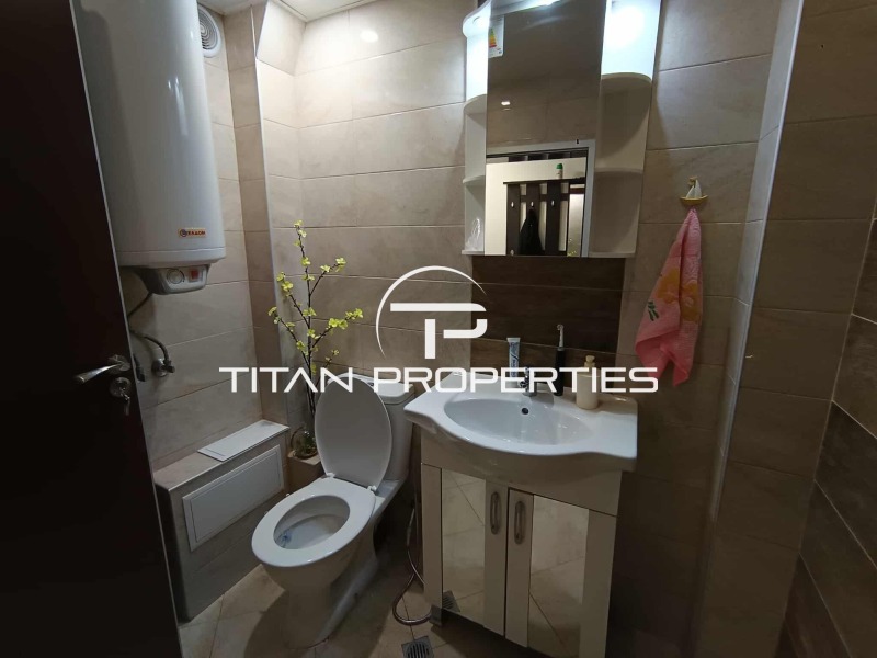 Издаје се  2 спаваће собе Варна , Левски 1 , 70 м2 | 42064992 - слика [11]
