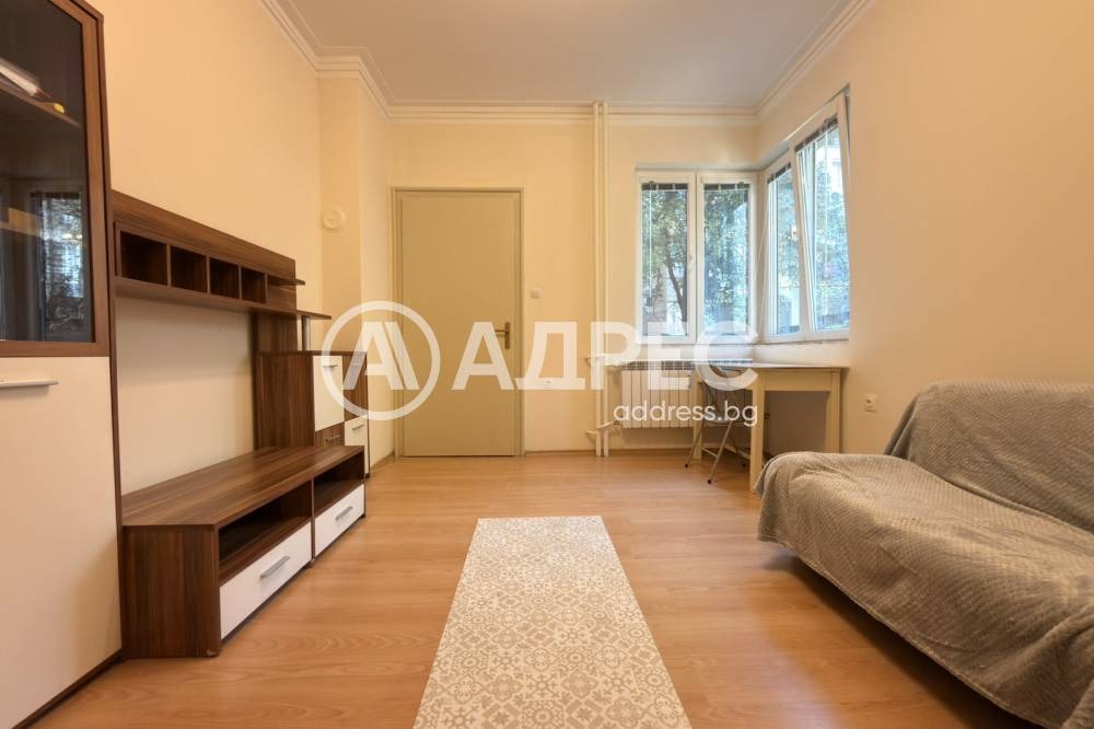Дава под наем 2-СТАЕН, гр. София, Център, снимка 4 - Апартаменти - 56463743
