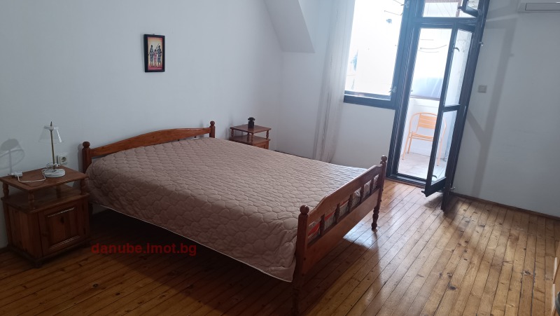 Дава под наем  1-стаен град Русе , Център , 54 кв.м | 77727568 - изображение [4]