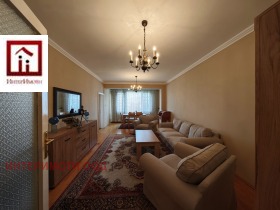 2 camere da letto Tsentar, Sofia