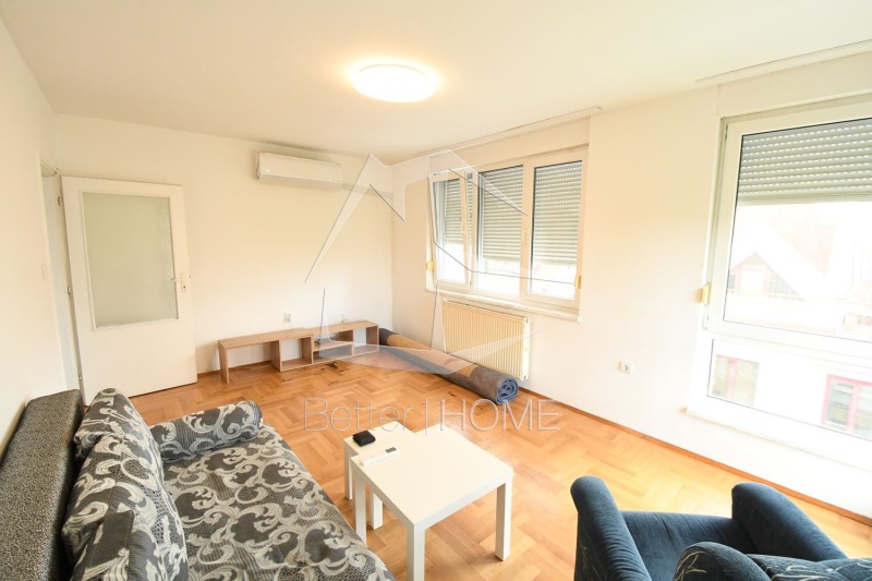 Издаје се  1 спаваћа соба Софија , Белите брези , 76 м2 | 20848971
