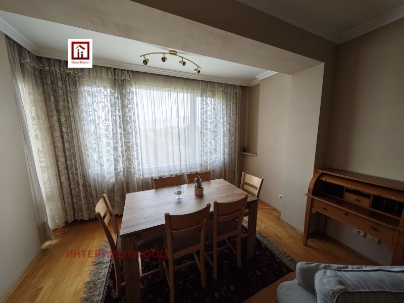 Издаје се  2 спаваће собе Софија , Центар , 116 м2 | 40209823 - слика [3]