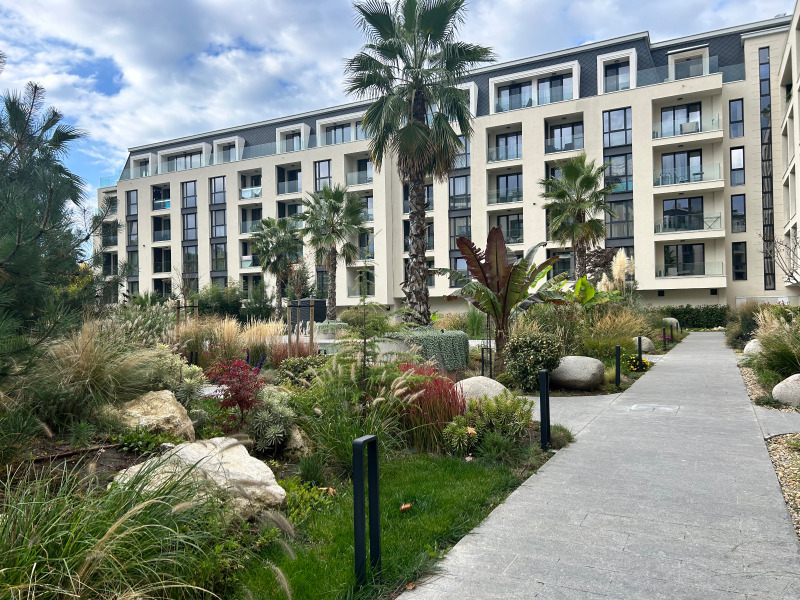 Дава под наем 3-СТАЕН, гр. Варна, к.к. Св.Св. Константин и Елена, снимка 12 - Апартаменти - 52170435