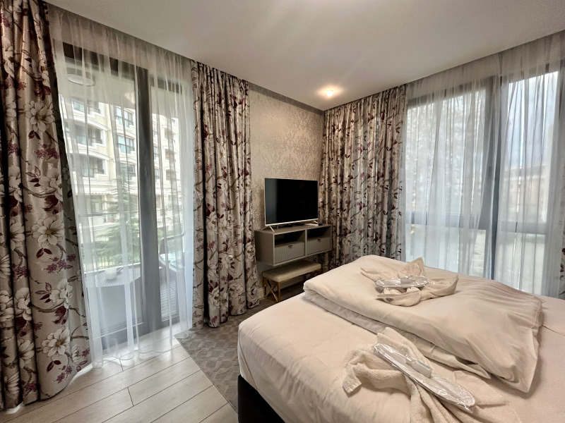 Дава под наем 3-СТАЕН, гр. Варна, к.к. Св.Св. Константин и Елена, снимка 7 - Апартаменти - 52170435