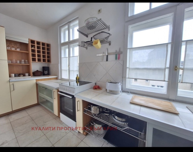 K pronájmu  3 ložnice Sofia , Centar , 210 m2 | 36849509 - obraz [14]