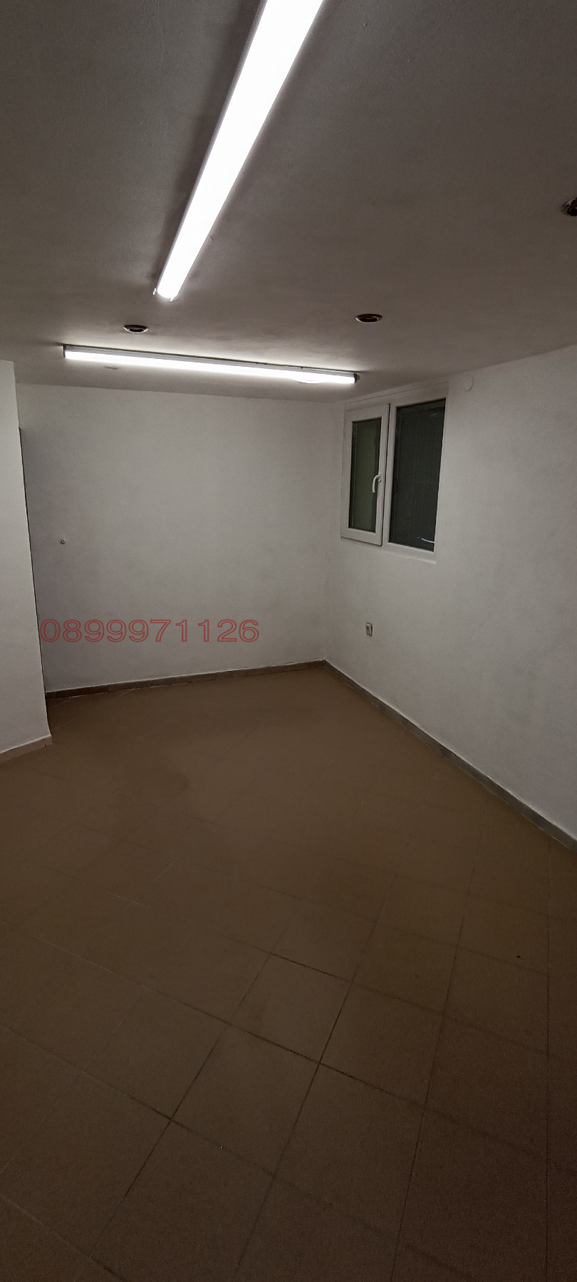 Дава под наем МАГАЗИН, гр. Варна, Спортна зала