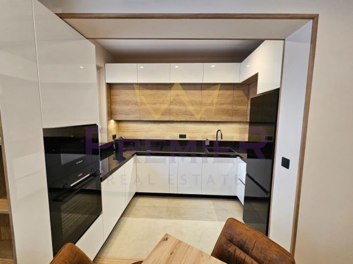 Te huur  2 slaapkamers Varna , Gratska machala , 90 m² | 78180689 - afbeelding [2]