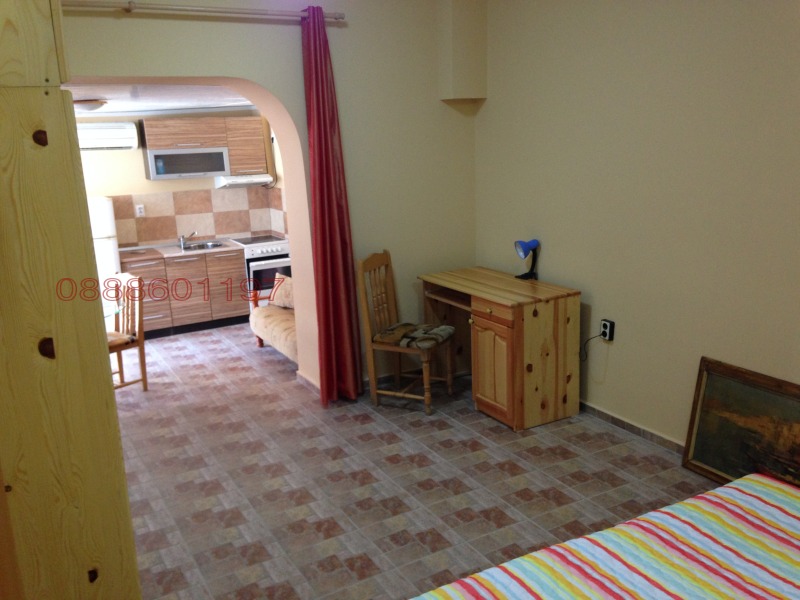 Дава под наем 2-СТАЕН, гр. Плевен, Идеален център, снимка 3 - Апартаменти - 52782524