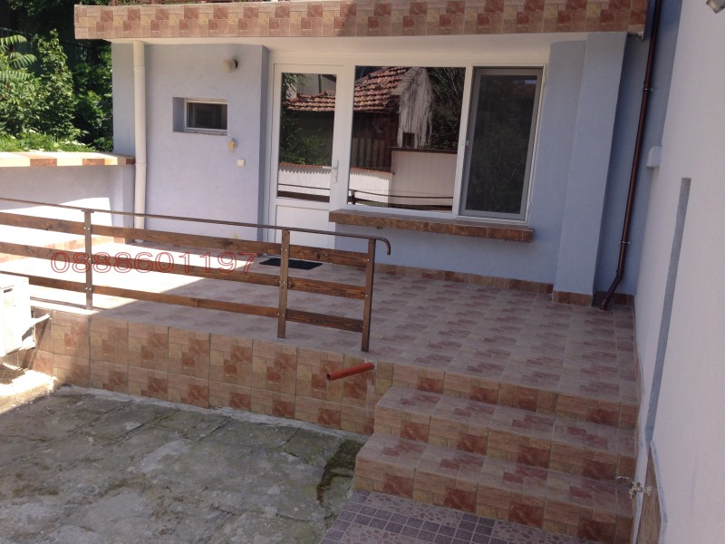 Дава под наем 2-СТАЕН, гр. Плевен, Идеален център, снимка 9 - Апартаменти - 52782524