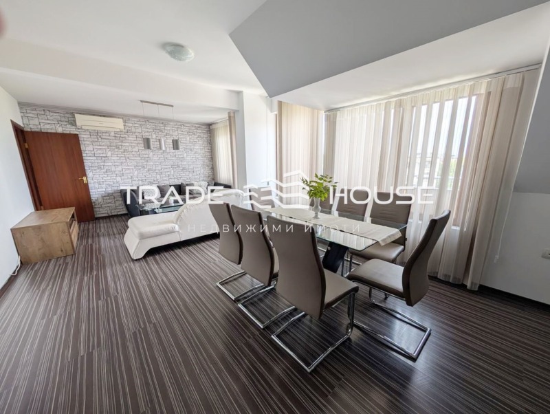 Дава под нем  3-стаен, град Пловдив, Център •  600 EUR • ID 94247843 — holmes.bg - [1] 
