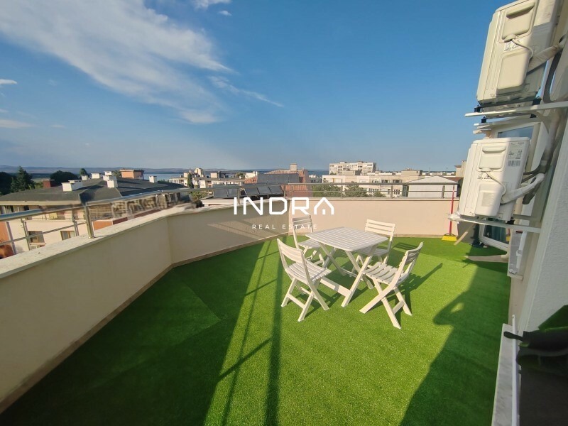 Дава под наем МНОГОСТАЕН, гр. Бургас, Лазур, снимка 14 - Апартаменти - 53865131