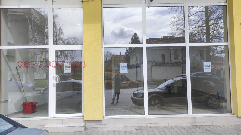 Дава под Наем МАГАЗИН в област Габрово, гр. Севлиево - 60 кв.м / 500 € » 977.92 лв.