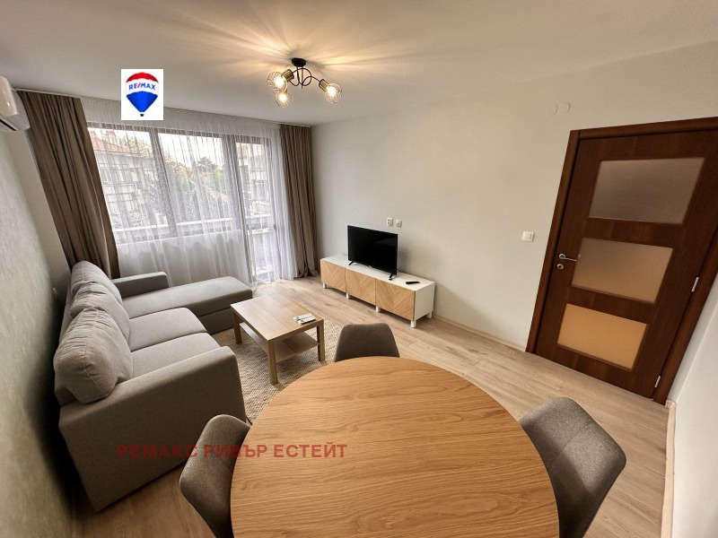 Do wynajęcia  1 sypialnia Ruse , Centar , 57 mkw | 96388971 - obraz [2]