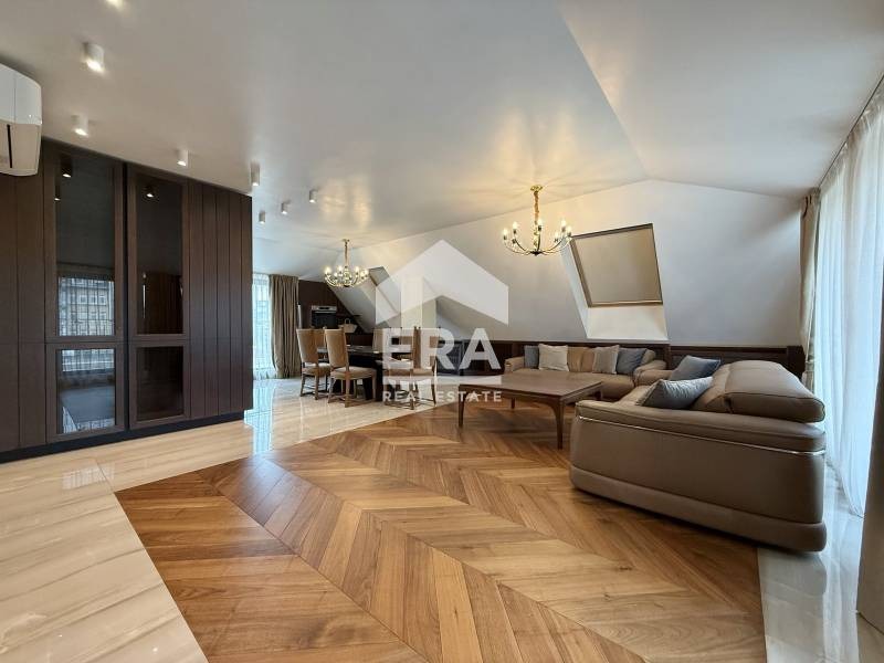 K pronájmu  Mezonet Sofia , Centar , 212 m2 | 79635257