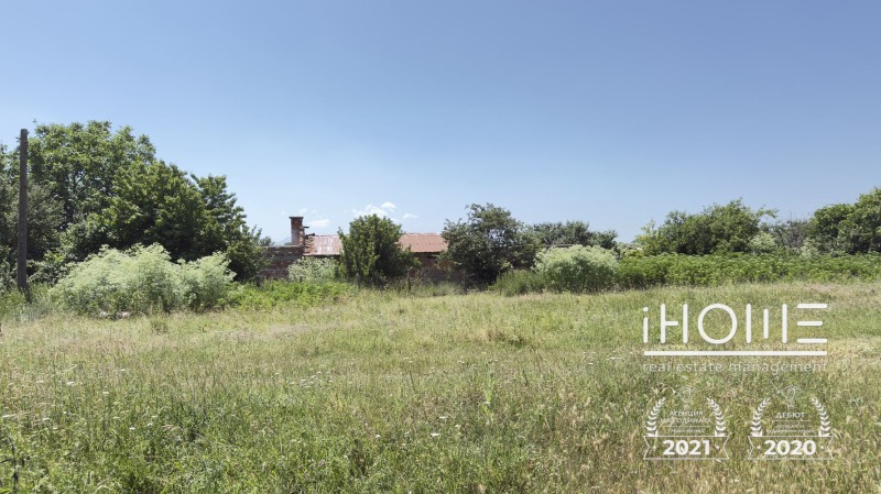 Дава под Наем СКЛАД в град София, с. Световрачене - 2020 кв.м / 2 000 € » 3 911.66 лв., АЙ ХОУМ