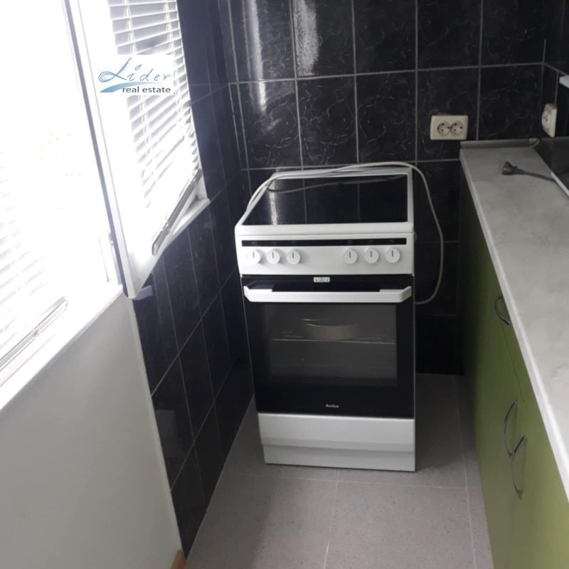 Дава под наем 2-СТАЕН, гр. София, Гевгелийски, снимка 2 - Апартаменти - 52480826