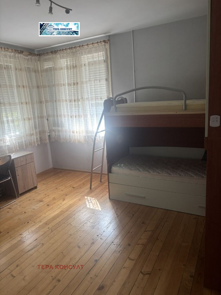 Дава под наем  4-стаен град Плевен , Идеален център , 120 кв.м | 84328314 - изображение [3]