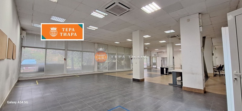 В аренду  Промышленное здание София , Гео Милев , 210 кв.м | 97361989