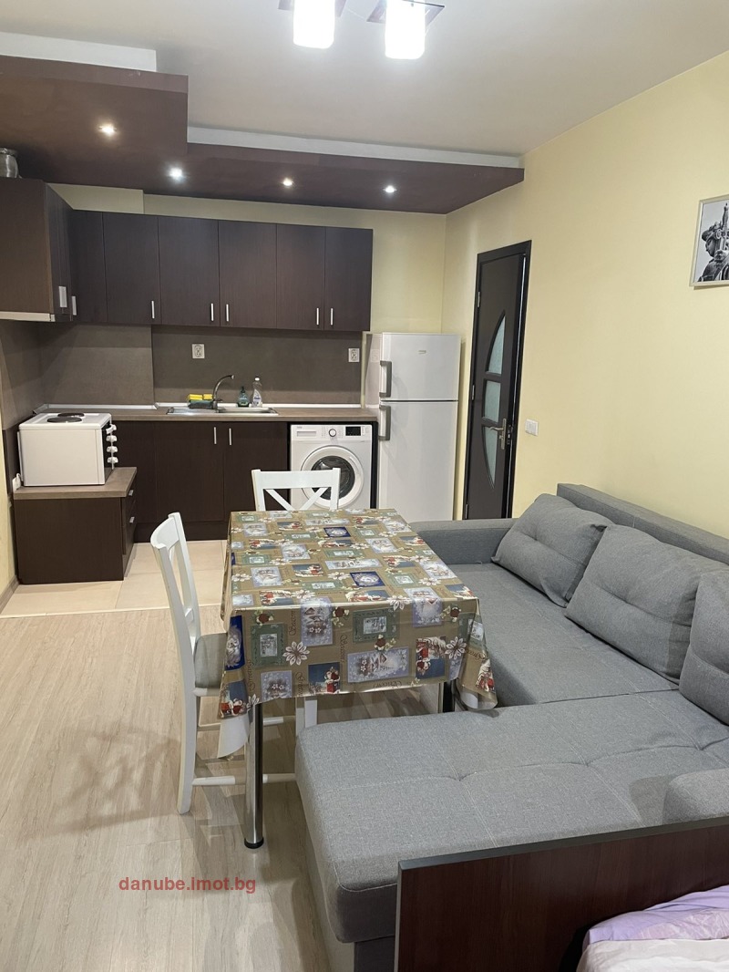 K pronájmu  Studio Ruse , Centar , 58 m2 | 68258244