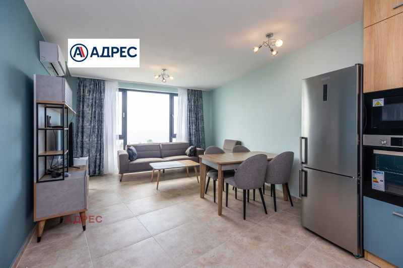 A louer  1 chambre Varna , Briz , 65 m² | 86696487