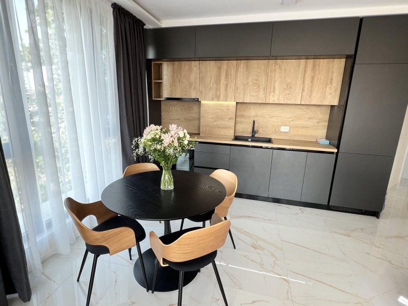Da affittare  2 camere da letto Plovdiv , Mladegki Halm , 95 mq | 55096185 - Immagine [3]
