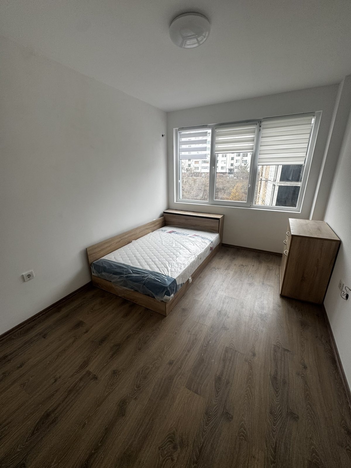 Дава под наем 3-СТАЕН, гр. Велико Търново, Бузлуджа, снимка 7 - Апартаменти - 54214749