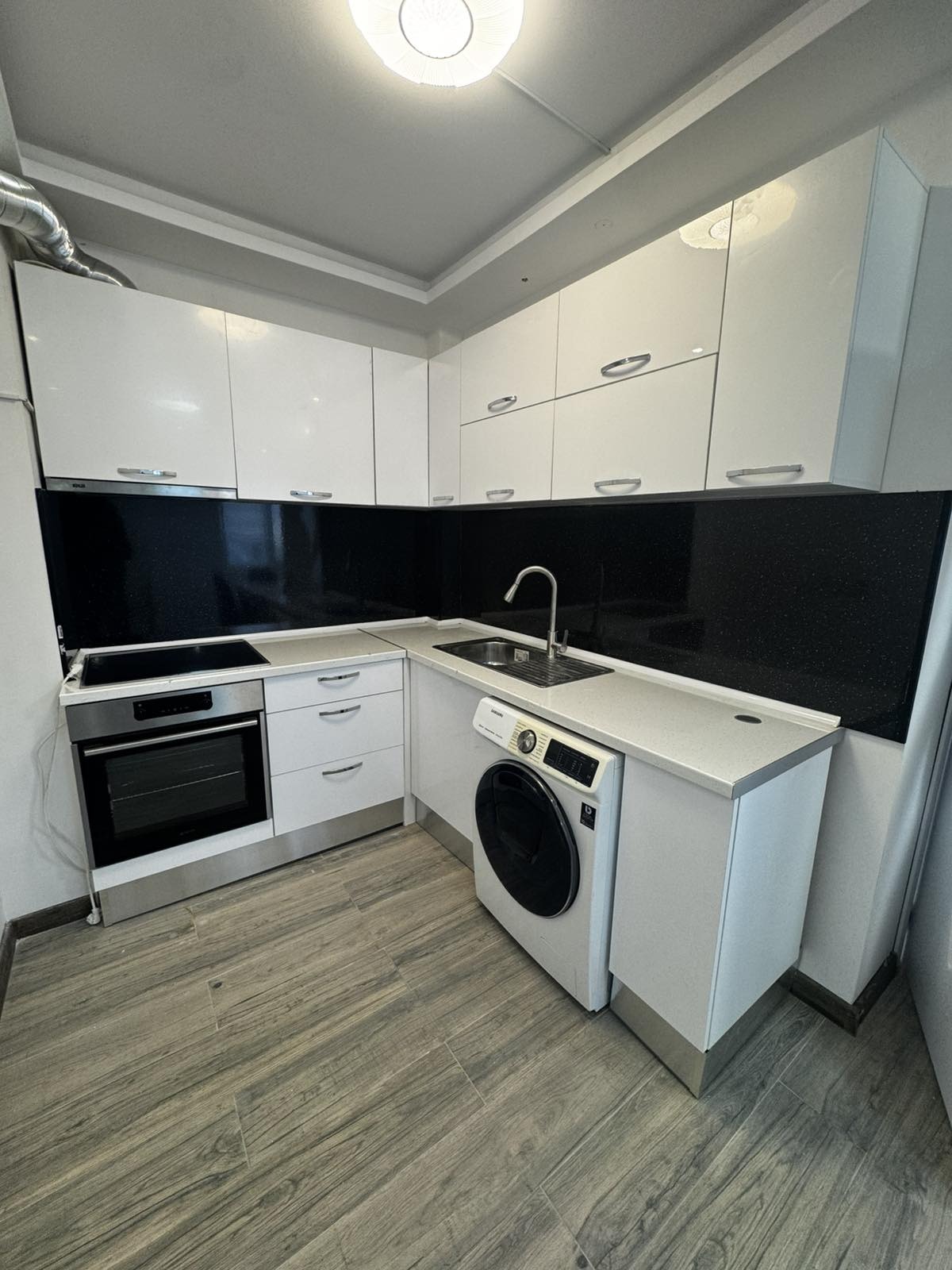 Дава под наем 3-СТАЕН, гр. Велико Търново, Бузлуджа