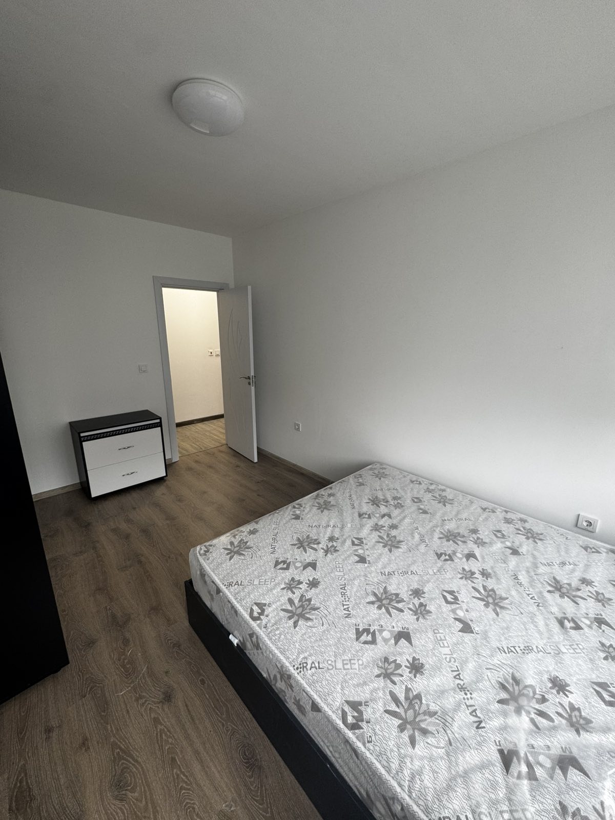 Дава под наем 3-СТАЕН, гр. Велико Търново, Бузлуджа, снимка 5 - Апартаменти - 54214749