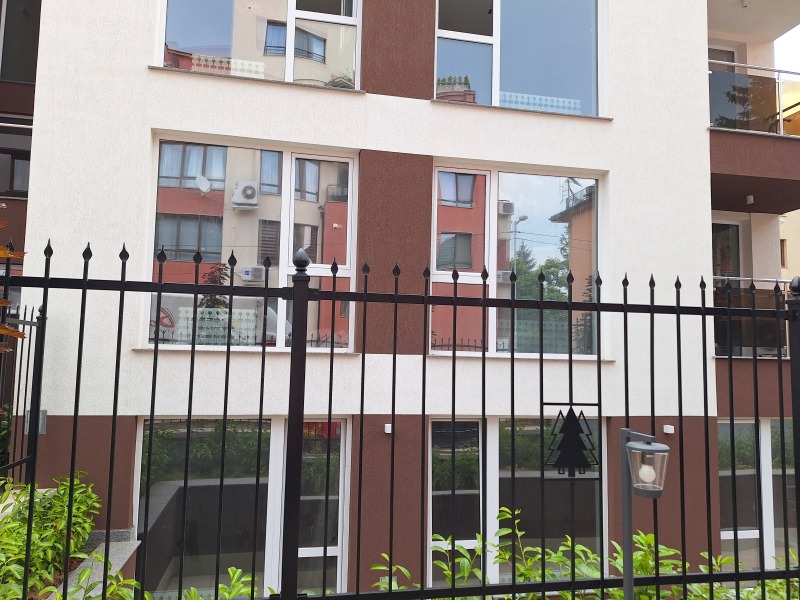 Дава под нем  3-стаен, град София, Витоша • 1 000 EUR • ID 42516229 — holmes.bg - [1] 
