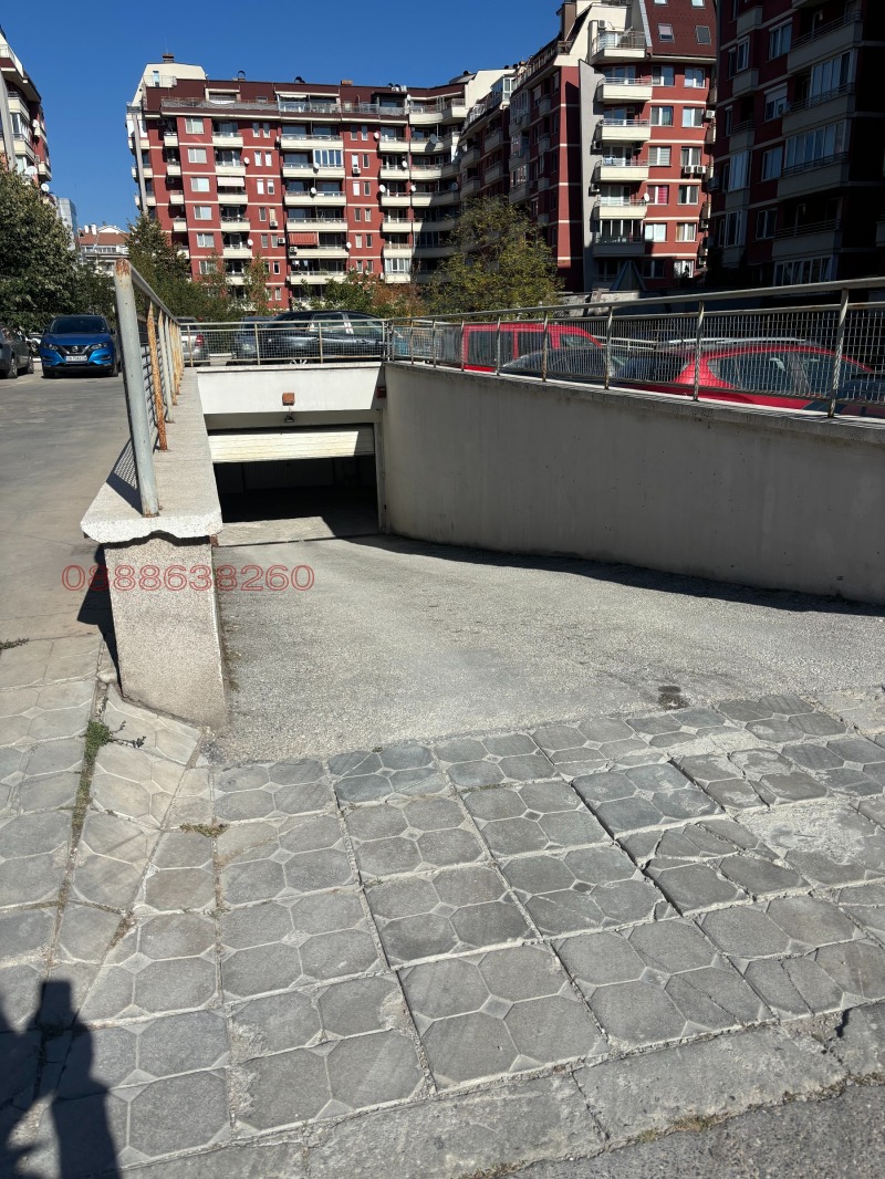 Kiadó  Garázs Sofia , Mladost 4 , 20 négyzetméter | 78629227 - kép [2]