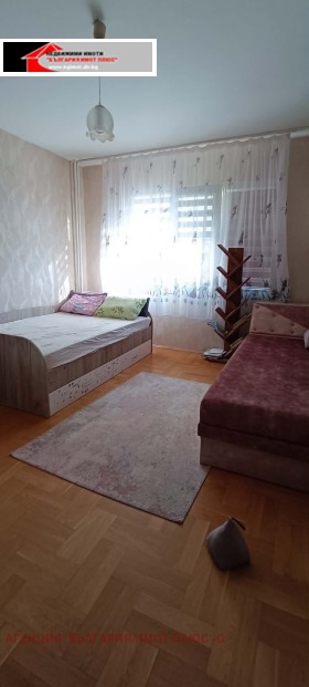 ���� ��� ���� 3-����� | Imot.bg � ����� ������ 14