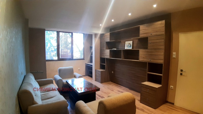 Vuokrattavana  1 makuuhuone Sofia , Družba 1 , 65 neliömetriä | 33687754 - kuva [6]