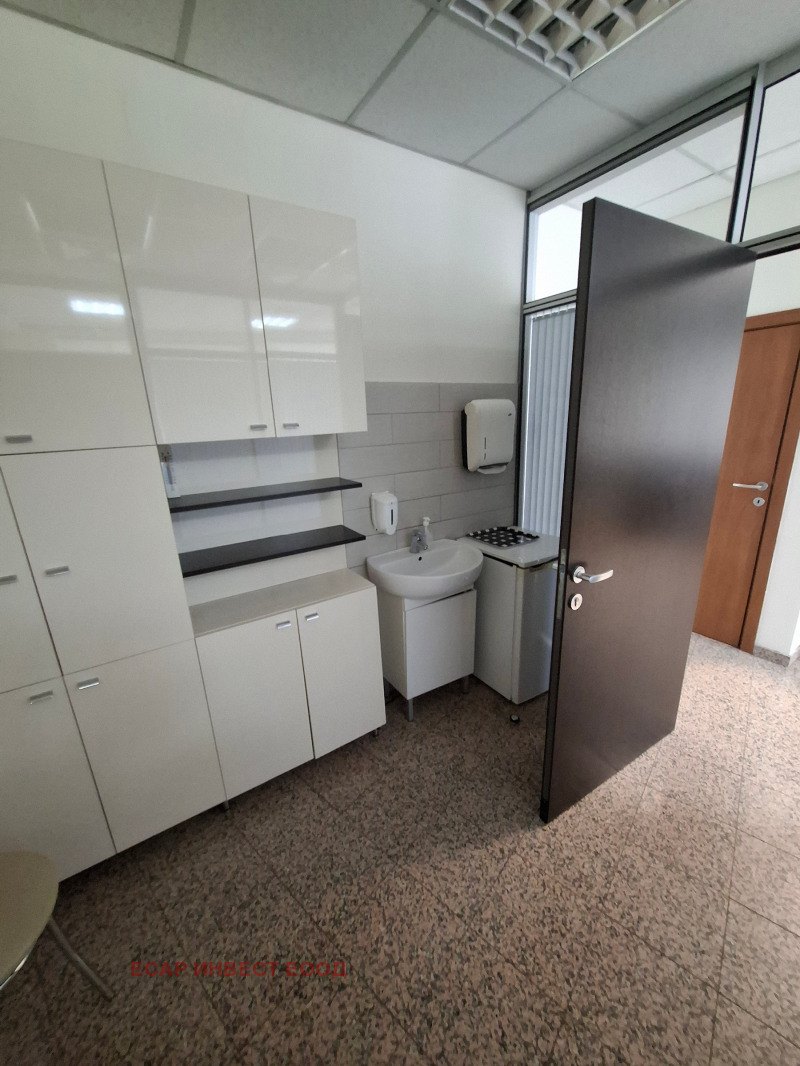 En renta  Comercio Sofia , Mladost 2 , 50 metros cuadrados | 75079359 - imagen [2]