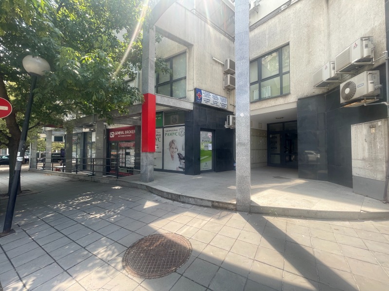 Da affittare  Negozio Ruse , Vazragdane , 22 mq | 40169143