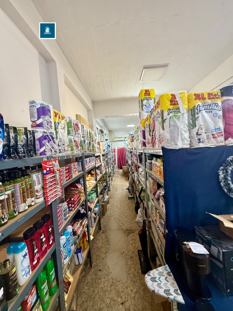 Дава под наем МАГАЗИН, гр. Пловдив, Южен, снимка 8 - Магазини - 52840996