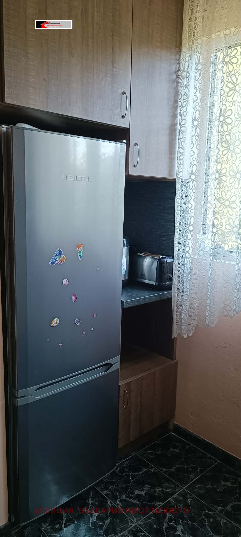 Дава под наем 3-СТАЕН, гр. София, Света Троица, снимка 17 - Апартаменти - 54316261