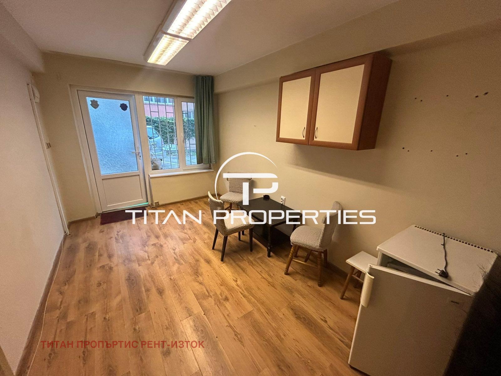 Дава под наем ОФИС, гр. Бургас, Център