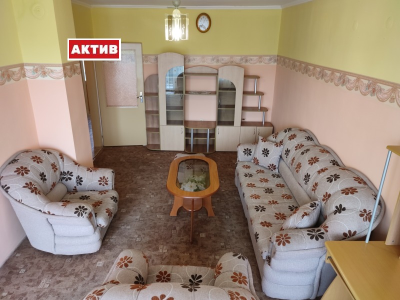 Дава под Наем 2-СТАЕН в град Търговище, Запад 1 - 68 кв.м / 205 € » 400.95 лв., АКТИВ ИМОТИ
