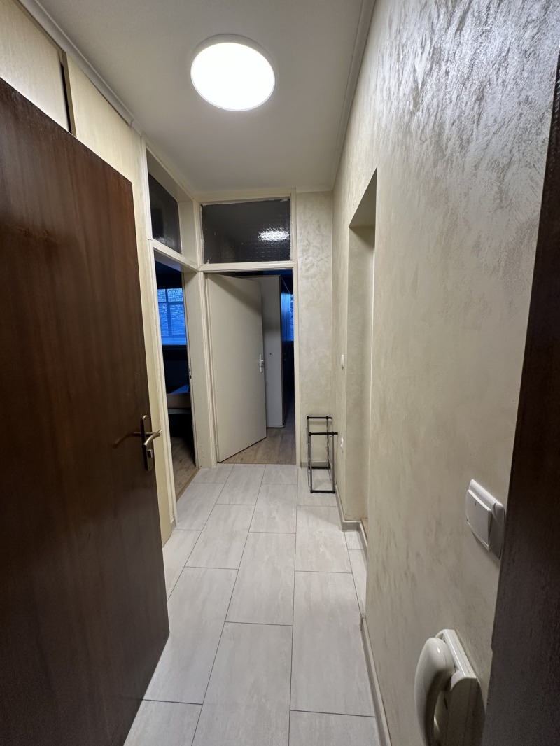 Дава под наем 2-СТАЕН, гр. София, Стрелбище, снимка 4 - Апартаменти - 52810002