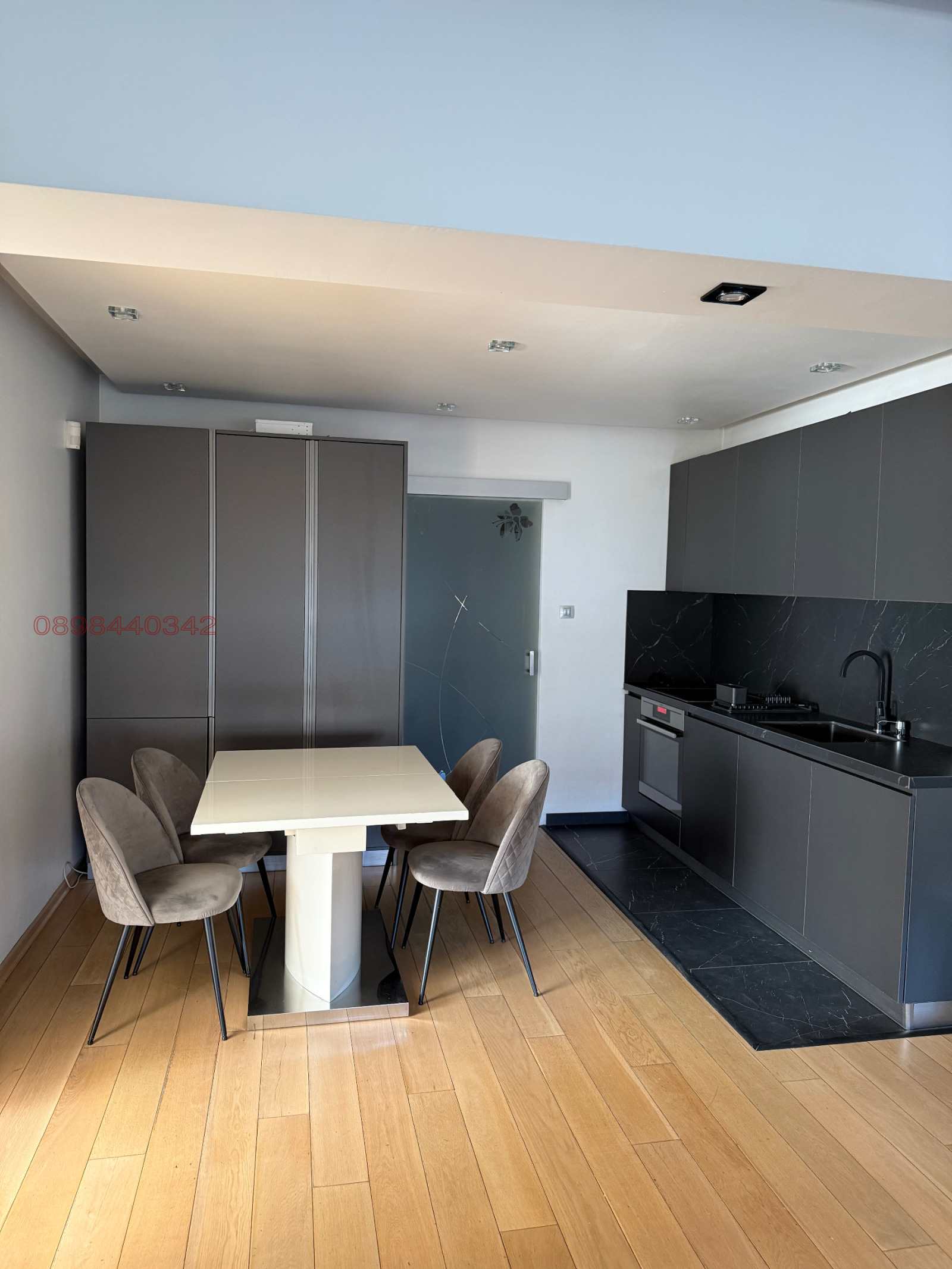 Дава под наем 3-СТАЕН, гр. София, област София-град, снимка 2 - Апартаменти - 53803650