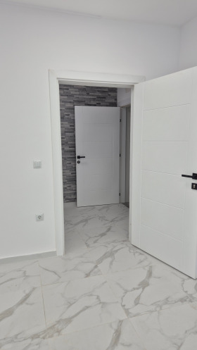 ���� ��� ���� ����. ��������� | Imot.bg � ����� ������ 11