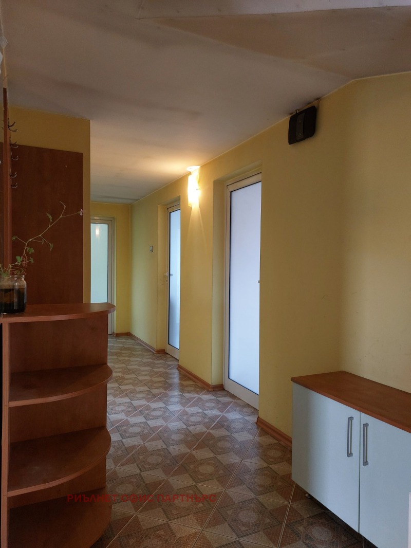 Дава под наем  3-стаен град София , Орландовци , 130 кв.м | 94106009 - изображение [15]