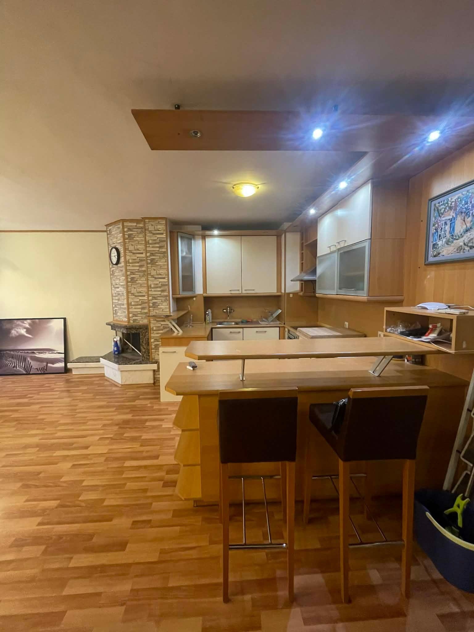 Дава под наем 4-СТАЕН, гр. София, Гео Милев, снимка 3 - Апартаменти - 54035862